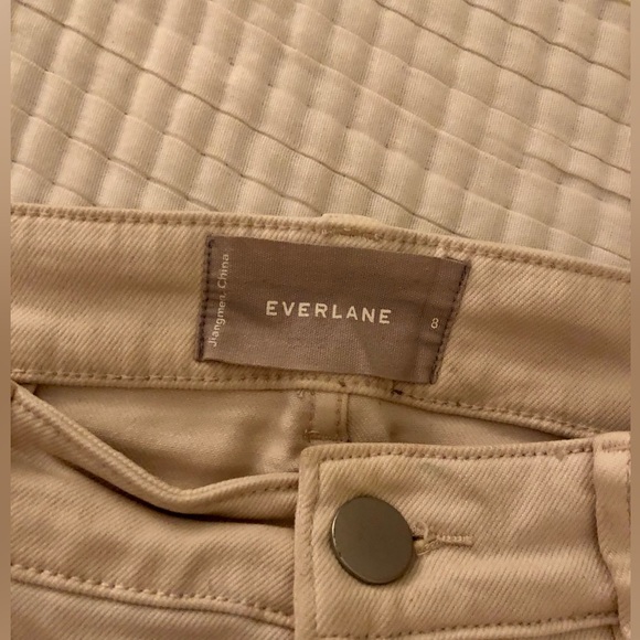 Everlane khaki cropped straight pant. High waisted. Size 8. - Picture 4 of 5